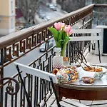 Готель Esther House Museum Одеса
