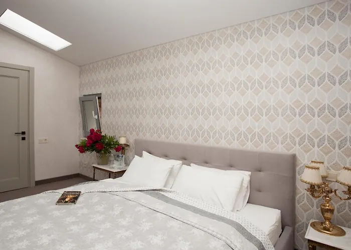 Esther House Museum 酒店 *