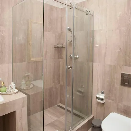 Ξενοδοχείο Esther House Museum