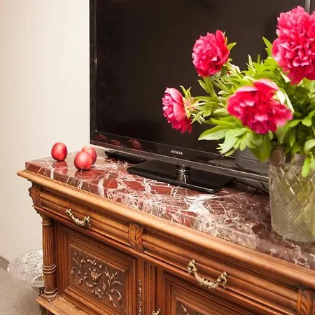 Esther House Museum Hotel Odessa