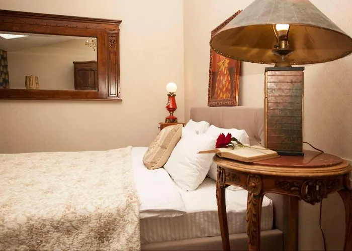 Esther House Museum *